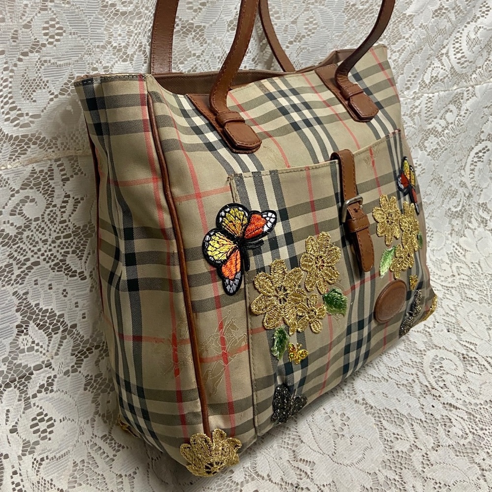 Burberry Nova Check Hand-Shoulder Bag Tote - Picture 9 of 15